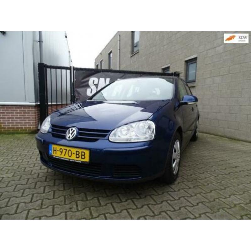 Volkswagen Golf 1.6 Trendline
