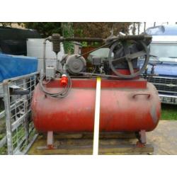 Te koop compressor De Backers..