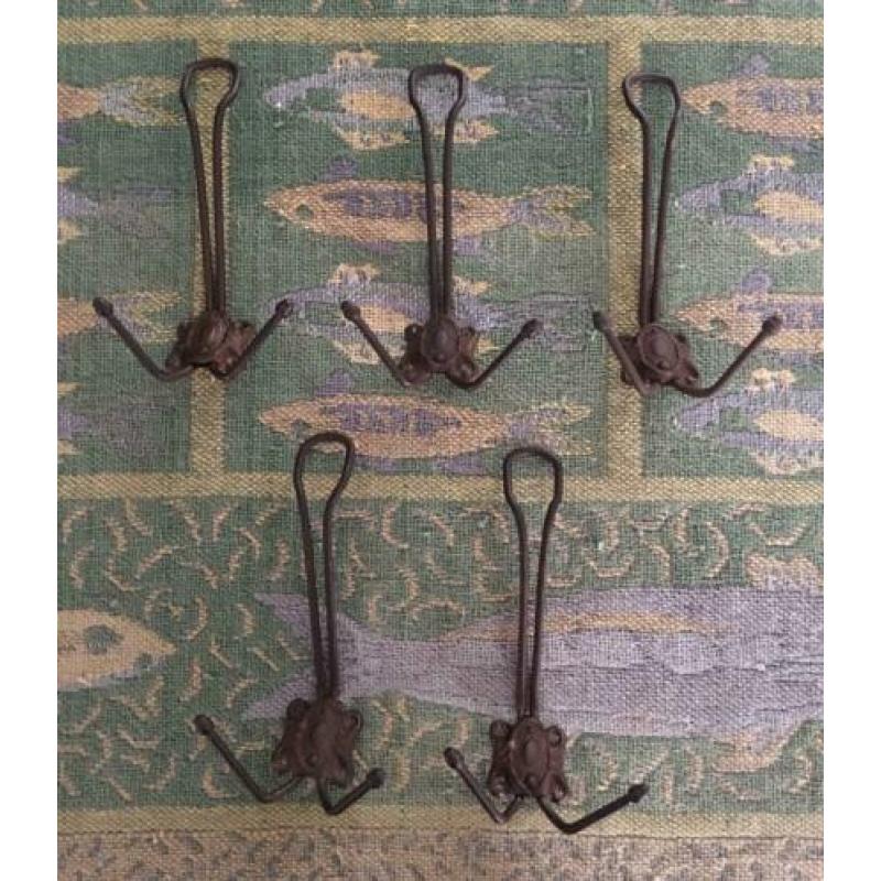Art Nouveau kapstokhaken jaren ‘20 Vijf stuks