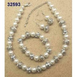 Feestelijke 3-delige sieradensets (-70% !) ~ 32590