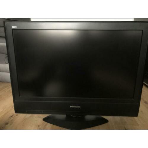 Lcd 32 inch Panasonic viera incl voet