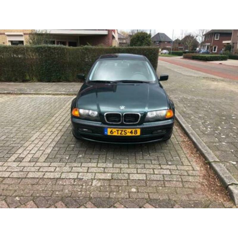 BMW 3-Serie 1.9 I 318 AUT 2001 Groen