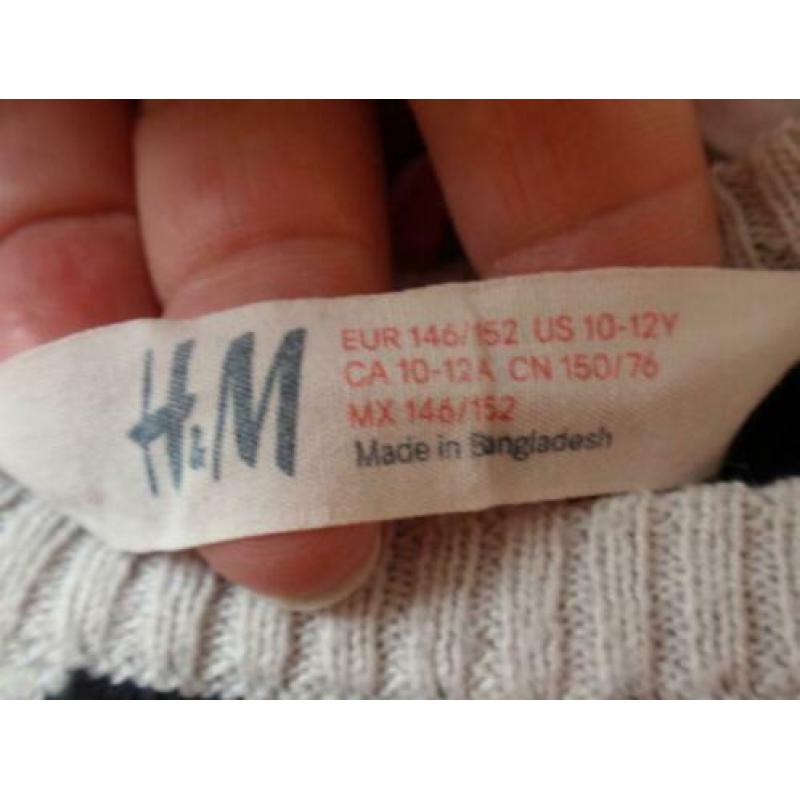 H&M: Zwarte Jurk met roomwitte stippen en lange mouwen