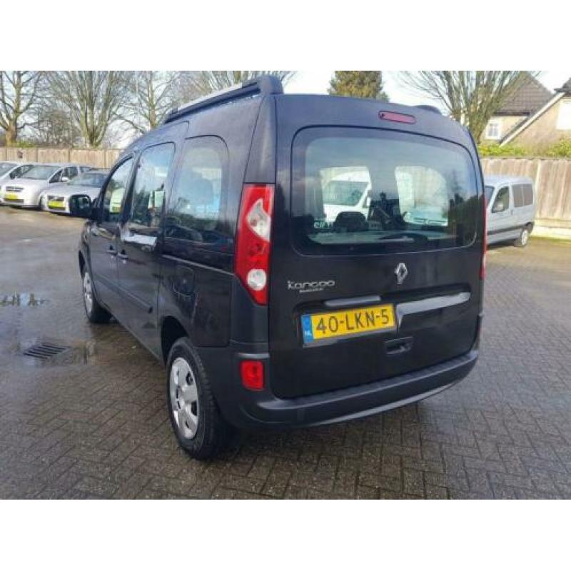 Renault Kangoo Family 1.6 Authentique VERKEERD IN NIEUWSTAAT