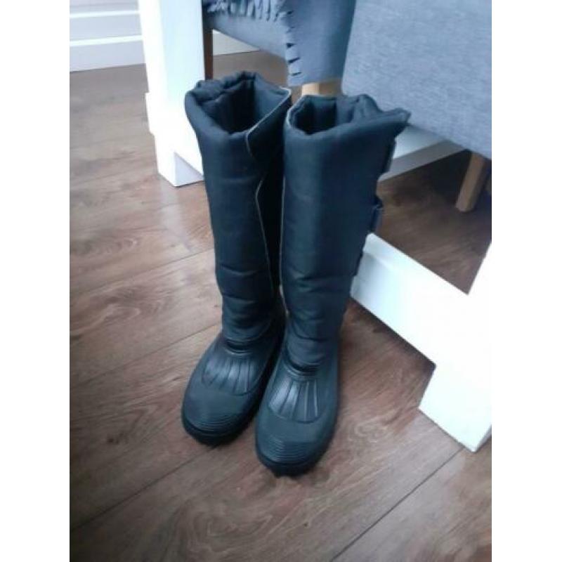 Warme boots maat 37