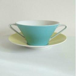 Vintage Daisy Lilien Porzellan soepkopjes servies