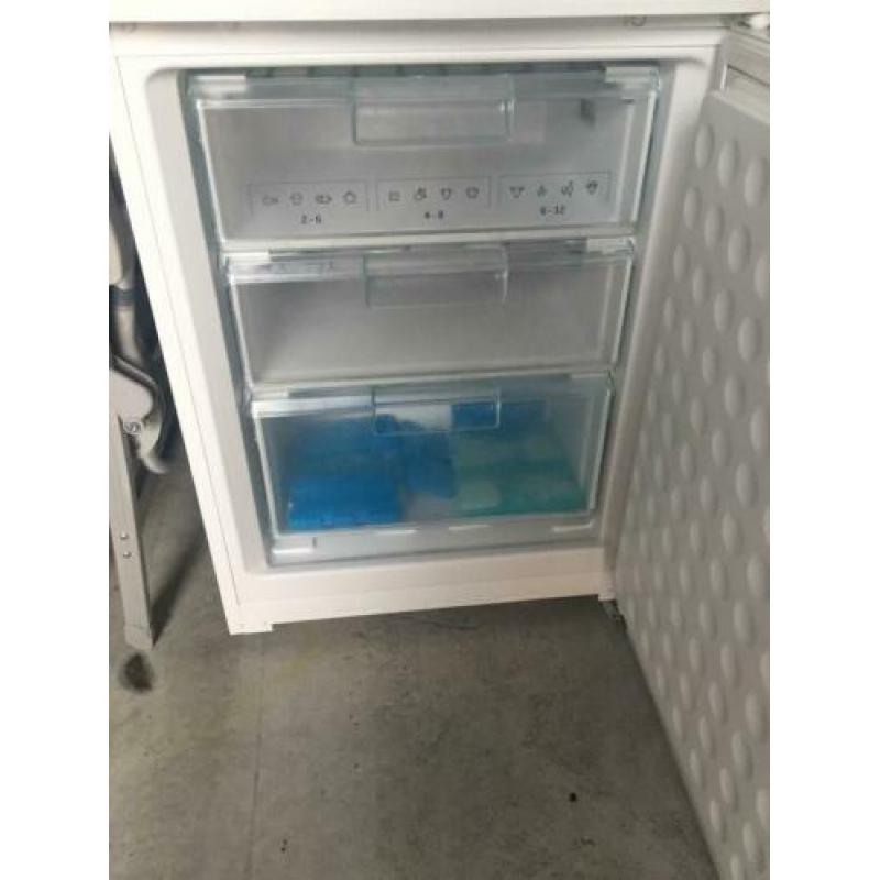 Zgan koelvriescombi 300liter