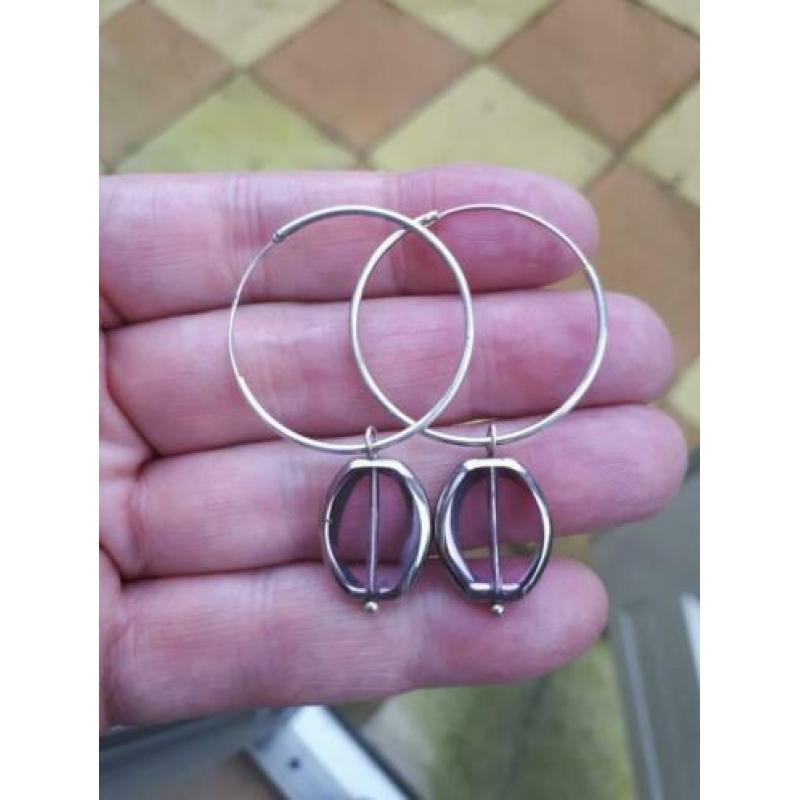 grote zilveren creolen met amethist hangers