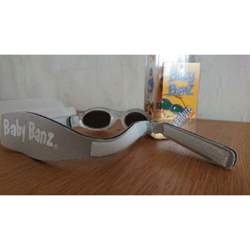 Baby banz zonnebril met koker 0-2 jaar