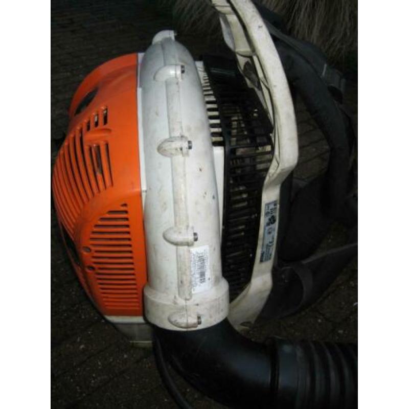 Stihl BR600 Bladblazer Ruggedragen Benzine 4-MIX