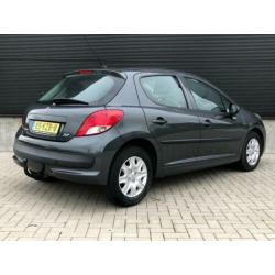 Peugeot 207 1.4 VTI 5DRS Airco Cruise NL-auto 67dkm