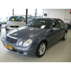 Mercedes-Benz E-klasse 270 CDI Avantgarde SEDAN-AUTOMAAT