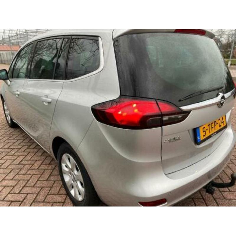 Opel Zafira Tourer 1.6 CDTI Business+