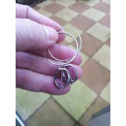 grote zilveren creolen met amethist hangers