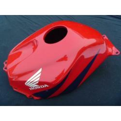 Honda CBR 600 RR tank cover s