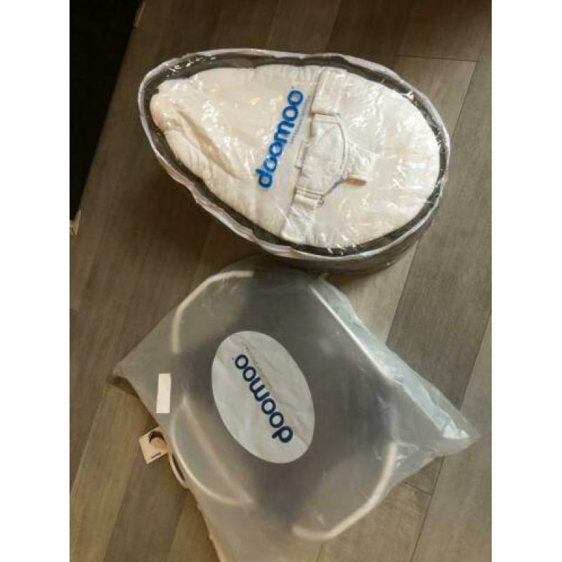 Doomoo Seat & Doomoo Swing (met gratis Chicco wipstoeltje)