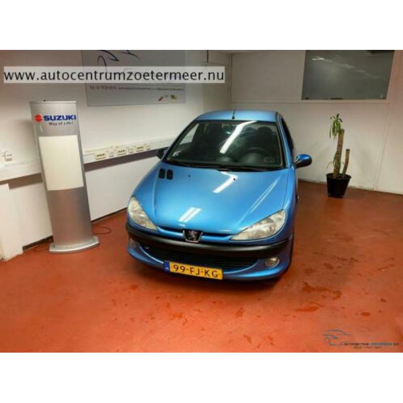 Peugeot 206 XR 1.4 Nieuwe Apk