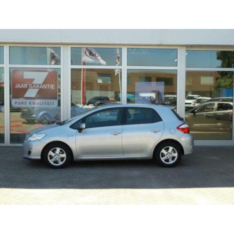 Toyota Auris 1.8 Full Hybrid Aspiration *NAVI/CLIMA/CRUISE*