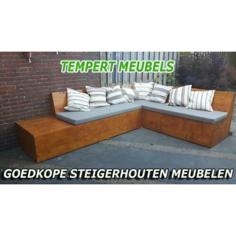 Strakke Loungebank / Robuuste uitstraling / Steigerhout.