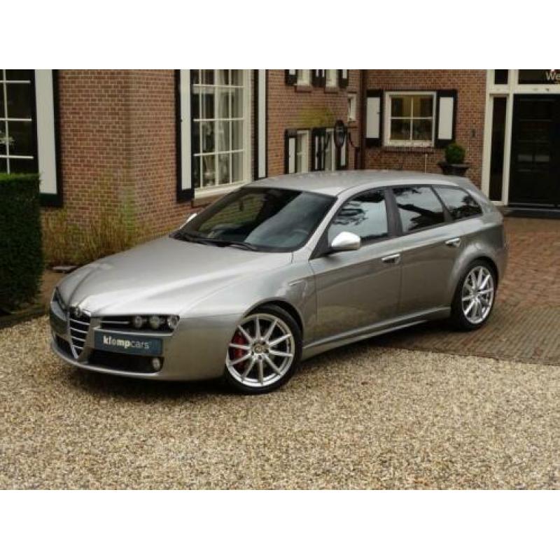 Alfa Romeo 159 Sportwagon 1.7 T TI Xenon/Carbon/Bose/Leer/Br