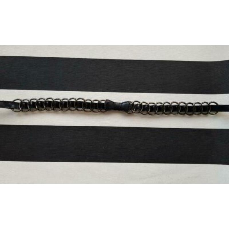 Tailleriem Giovane. 90 cm. Zwart met strik.