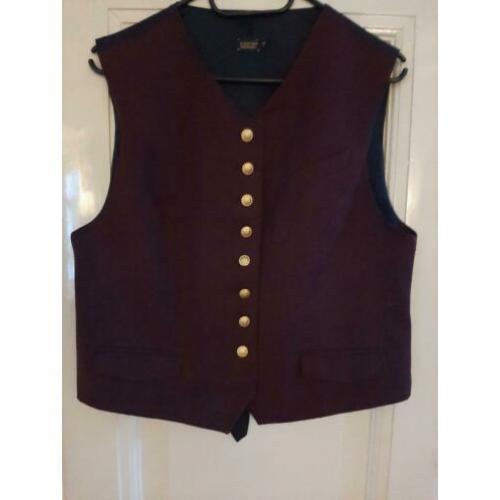 Donkerrood gilet Pauw 4