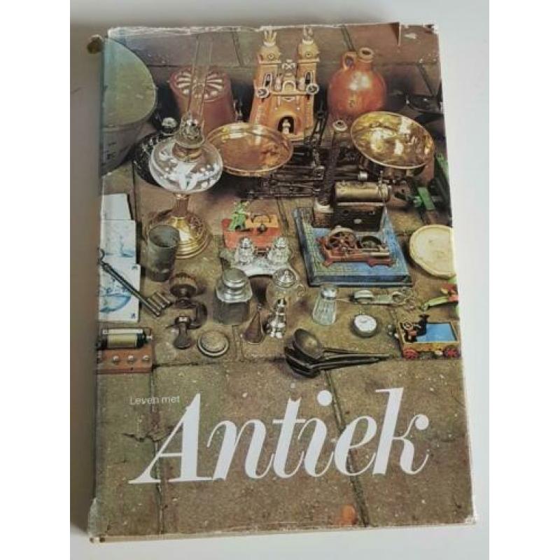Leven met Antiek