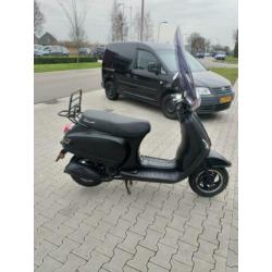 ??Vespa look snorscooter blauw kenteken met GARANTIE !!!