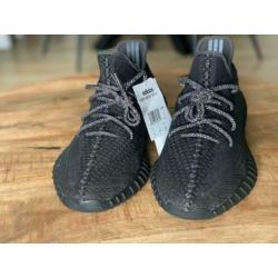 Adidas YEEZY Boost 350 V2 Black