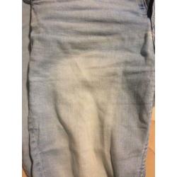 2 H&M skinny’s