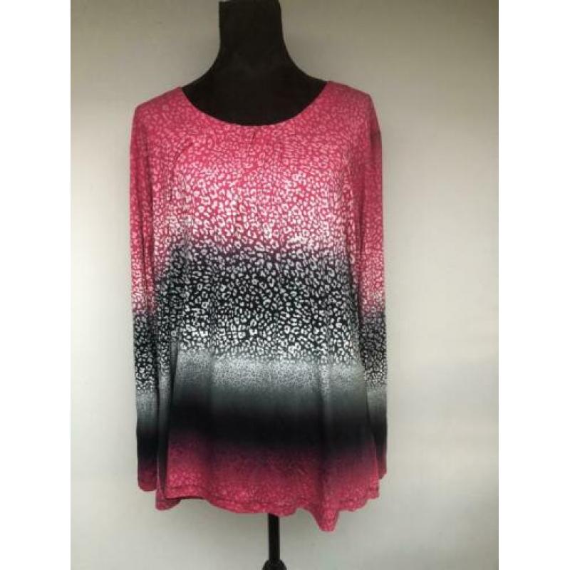Superleuke roze/zwarte tuniek tijgerprint YESTA maat 54/56