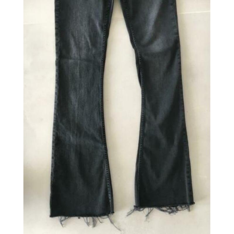 Mango flare jeans. ALS NIEUW!