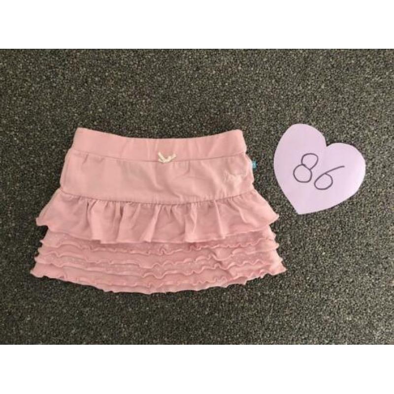 Pakketje merkkleding mt 86