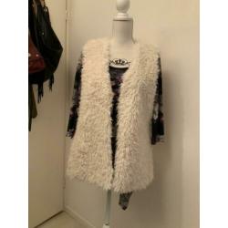 Dames bodywarmer in teddylook,maat S,H&M