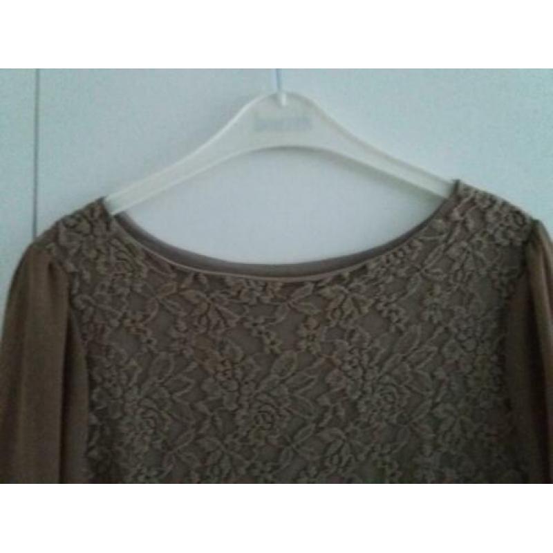 Top tuniek bruin/beige kant maat 36/38