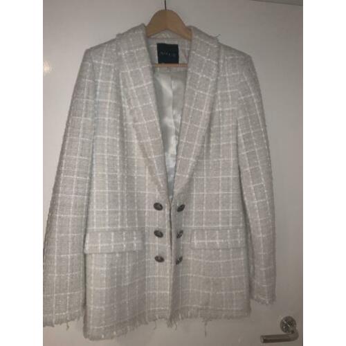 witte Nikkie blazer maat 42