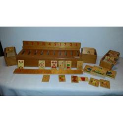 Mooi oud houten leer- speelgoed set.