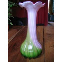 Vaasje glas bloemvorm