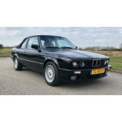 BMW 3 Serie 325i BAUR CABRIOLET U9 (bj 1989)