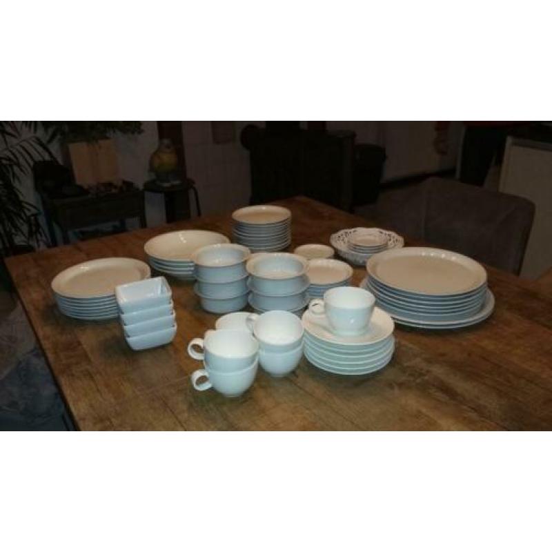 Wit ontbijt servies 4-6-8 personen