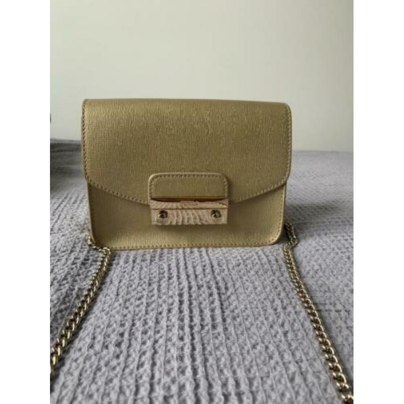 Furla tas
