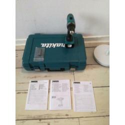 Makita BDF343 schroefmachine 14,4Volt werkt perfect.