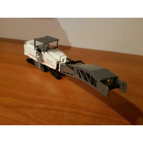 Asfalteermachine 1:50 Wirtgen W2000 no tekno