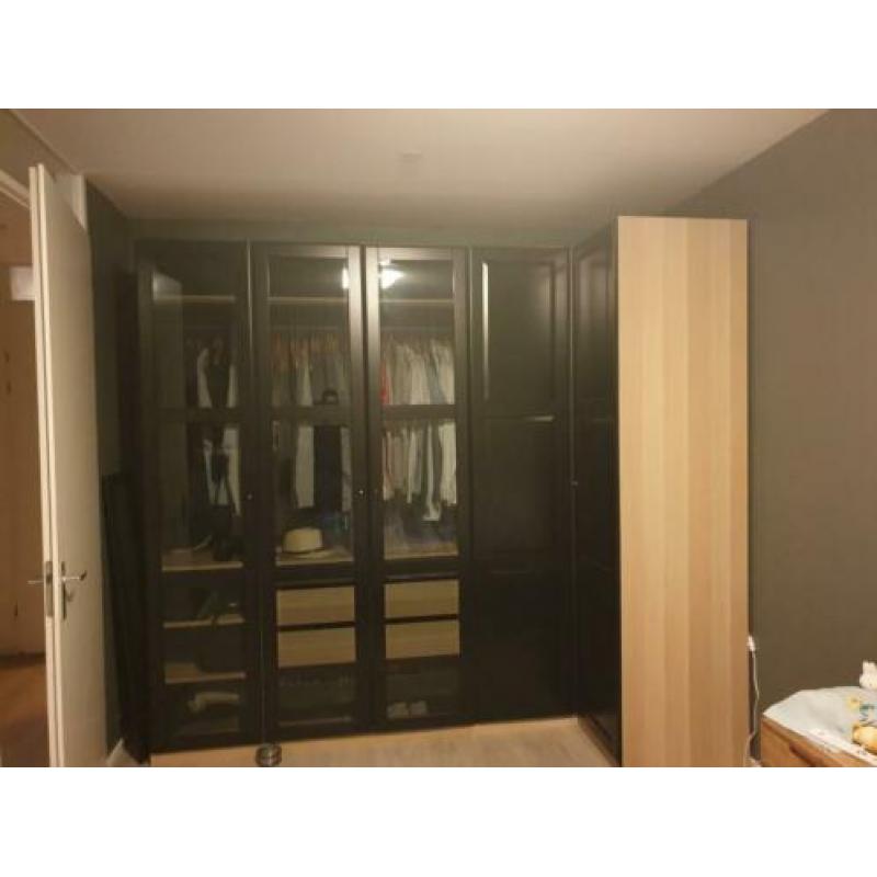 Ikea Pax kast 236 cm hoog 58cm diep.