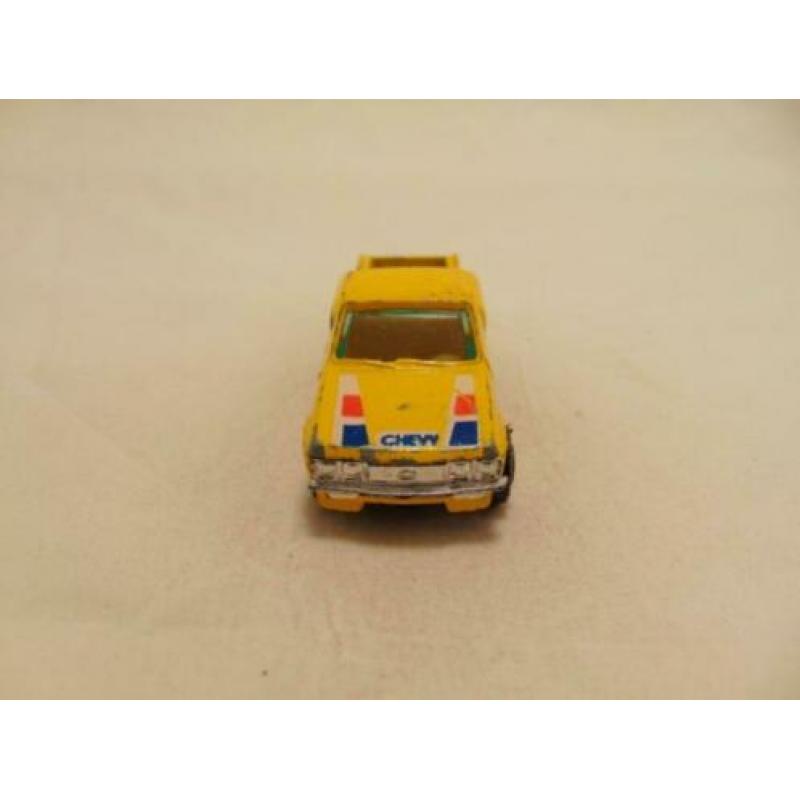 Chevrolet Stepside Pickup 1:64 Yat ming geel