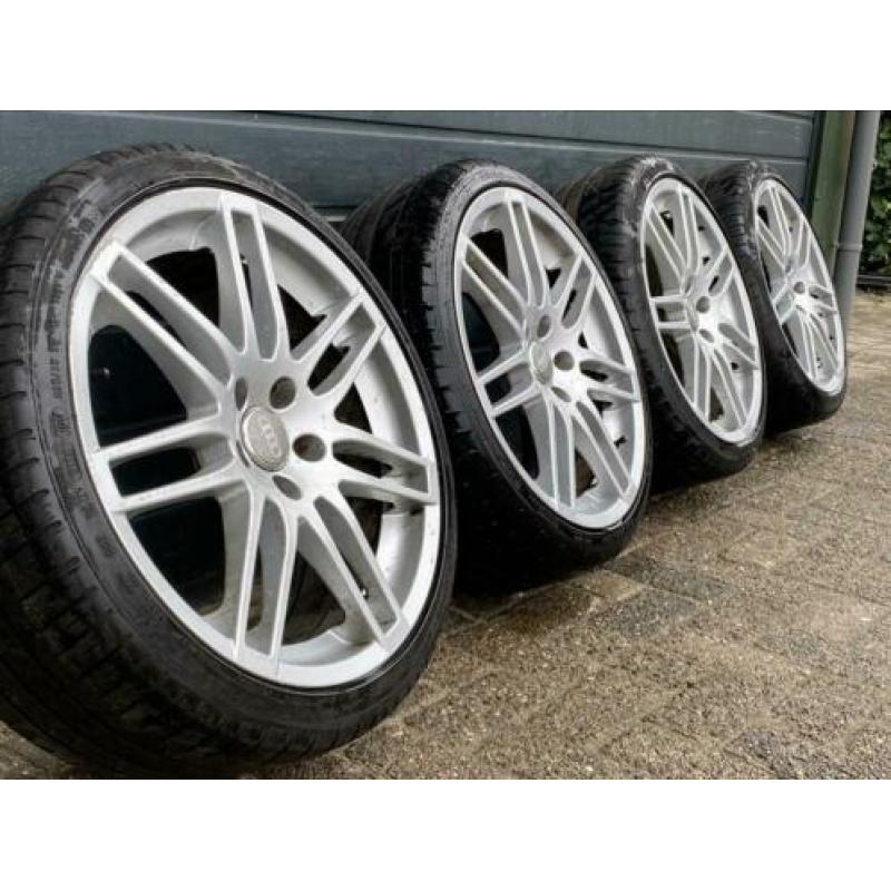 19 inch 5x112 rs4 velgen Audi A3 A4 a6 golf 1 velg is krom