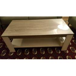 Houten salontafel
