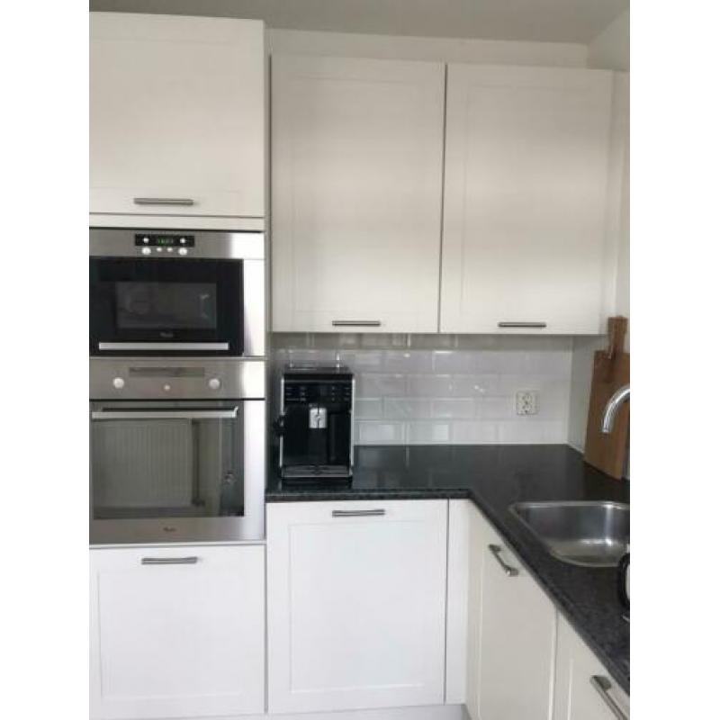 Hoek Keuken incl apparatuur.