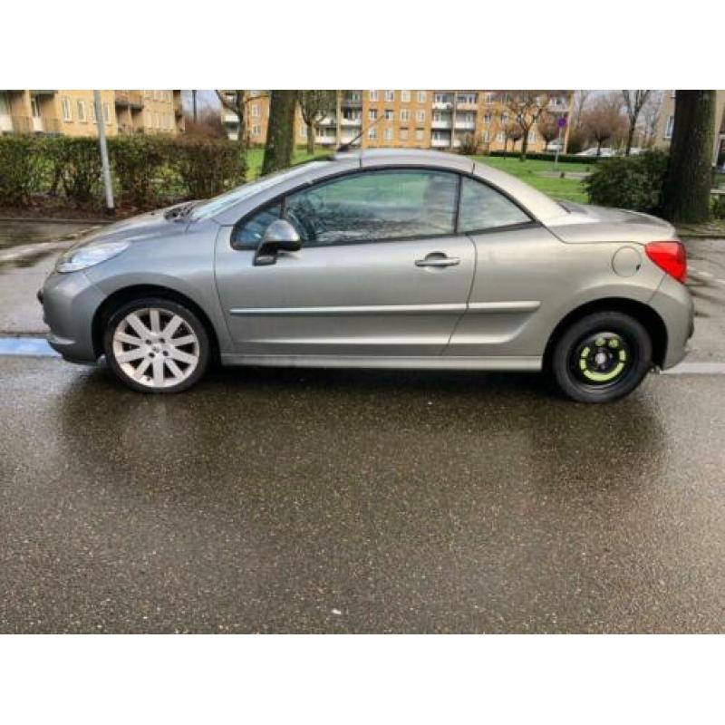 Peugeot 207 CC 1.6 VTi