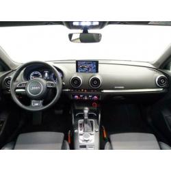 Audi A3 Sportback 1.4 e-tron PHEV S-Line s-tronic, Panoramad
